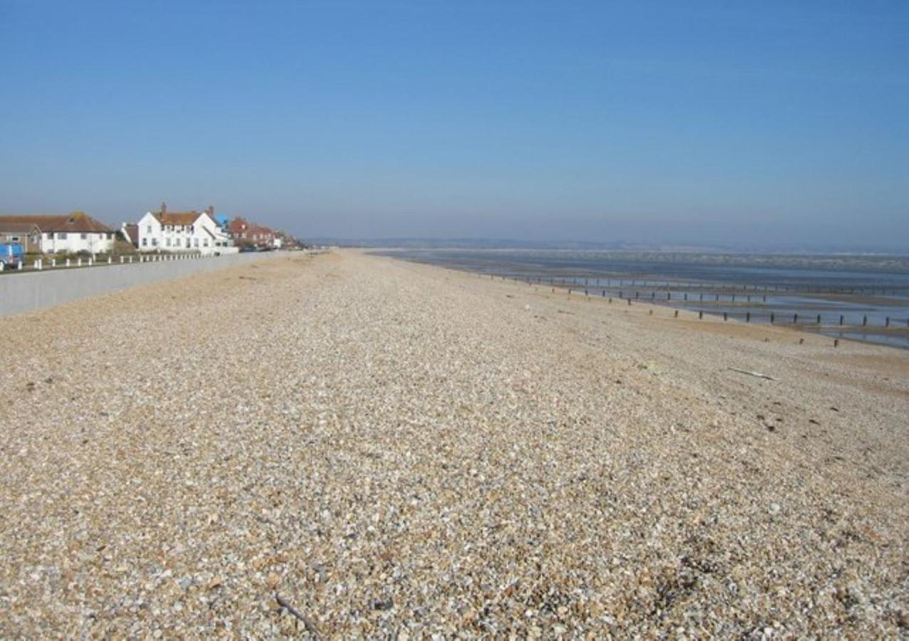 Beautiful Spacious Holiday Home - Romney Sands New Romney Εξωτερικό φωτογραφία