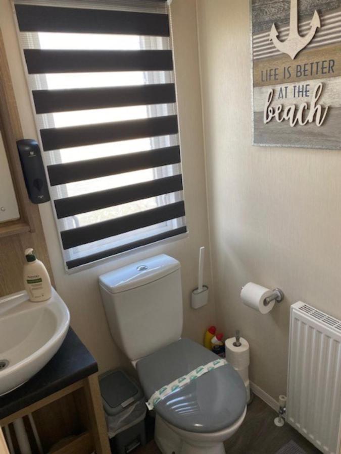 Beautiful Spacious Holiday Home - Romney Sands New Romney Εξωτερικό φωτογραφία